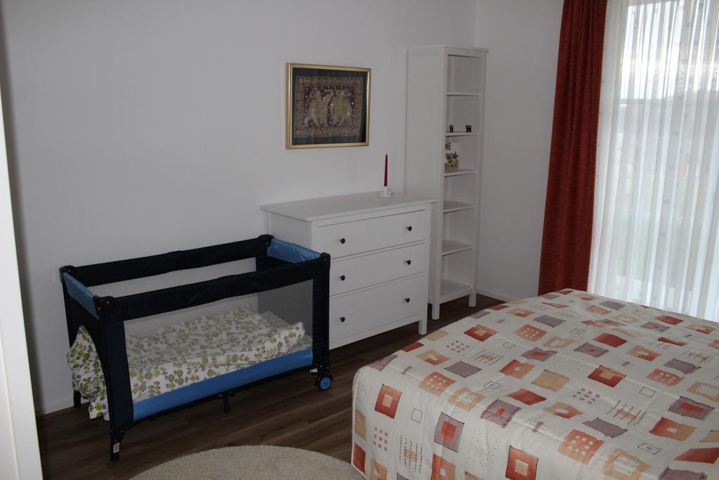 Dreilaenderblick Apartment เลอร์ราค ภายนอก รูปภาพ