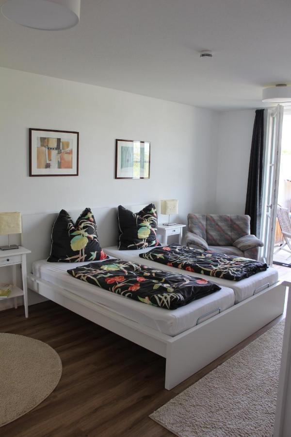 Dreilaenderblick Apartment เลอร์ราค ภายนอก รูปภาพ